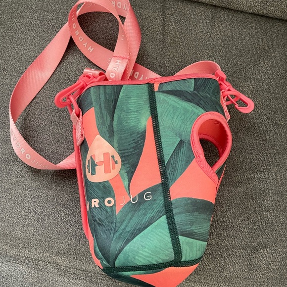 Hydrojug Gallon Sleeve Carrier - Picture 2 of 3